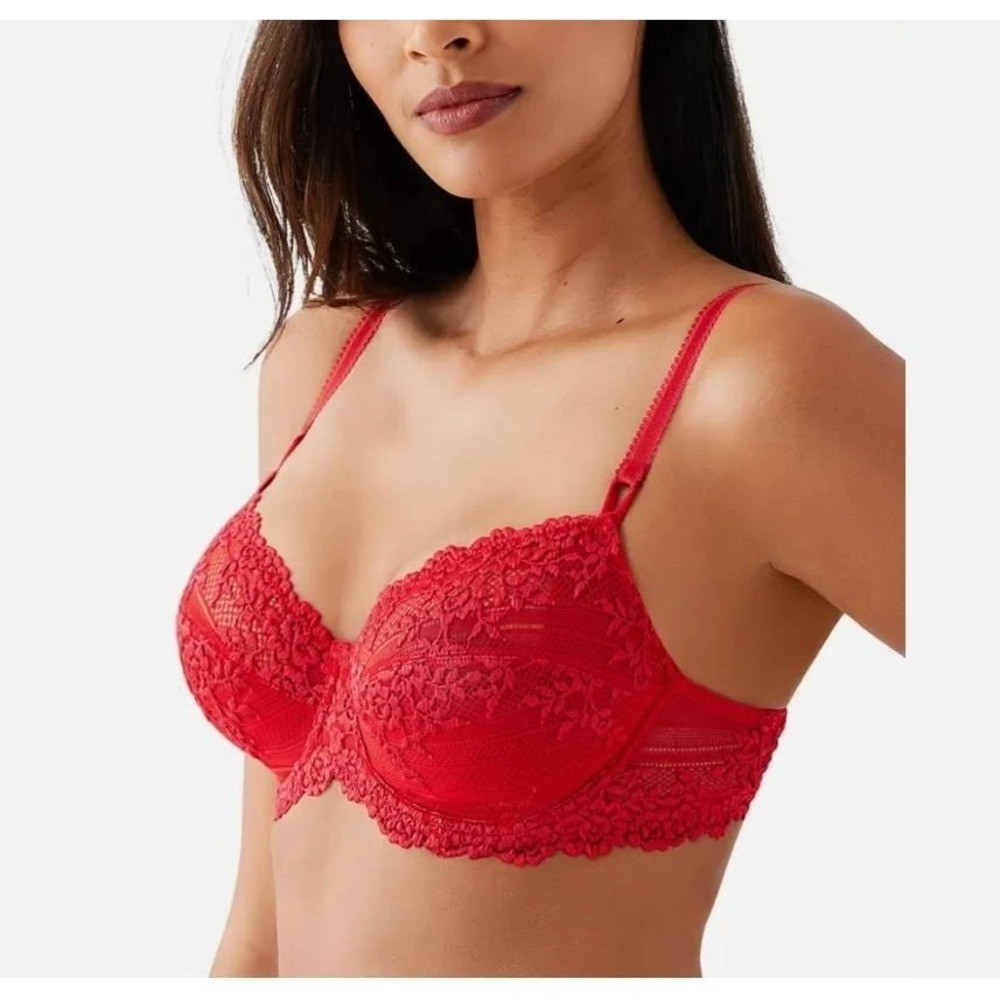 Wacoal Embrace lace underwire Bra in equestrian Red Size 34D 34 D